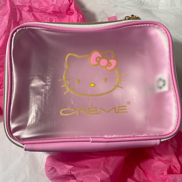 Hello Kitty Crème Makeup Bag - Picture 2 of 4